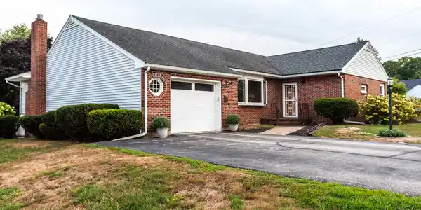 12 Glenwood