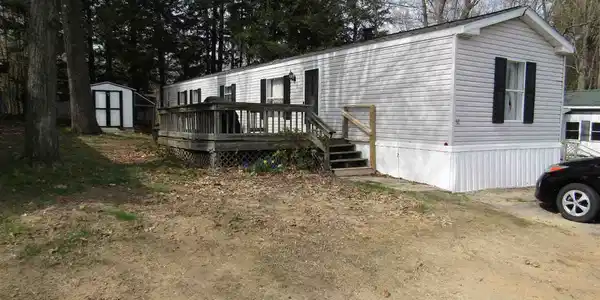 32 White Rock