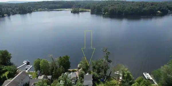 27 Lake Shore