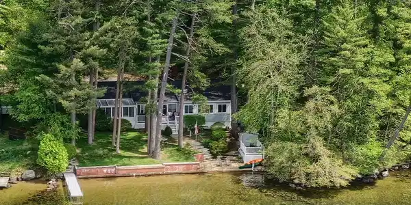 78 Pine Colony