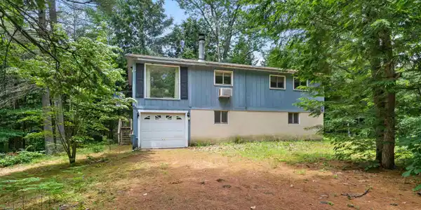 70 Meredith Lane