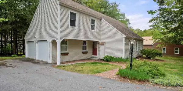 30 Penny Lane