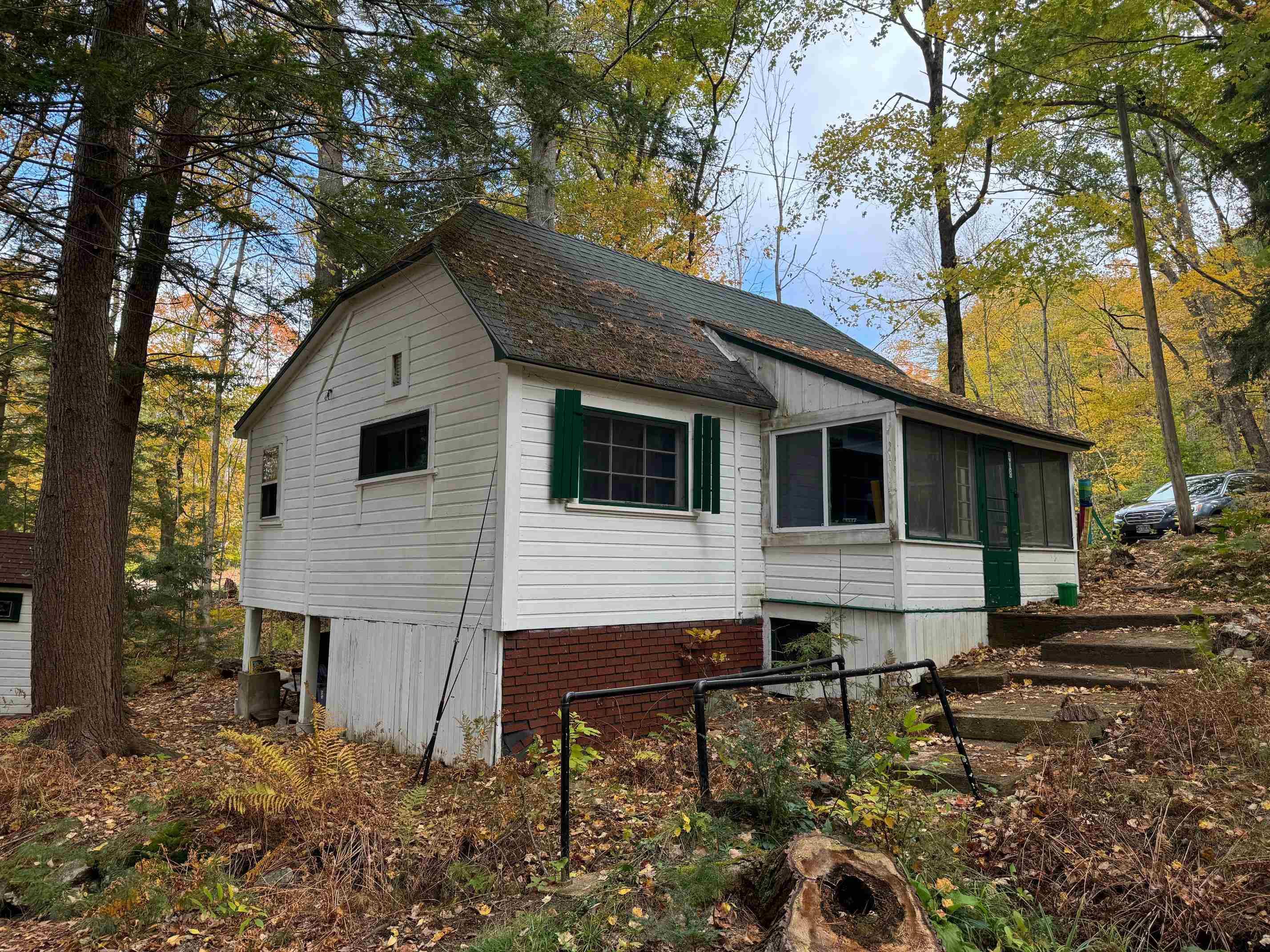 Image 0: Water Access Cottage