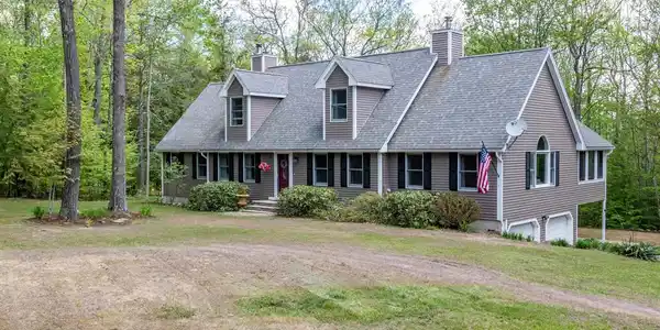 52 Pleasant Hill