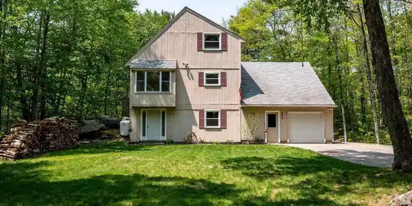 684 Long Shores