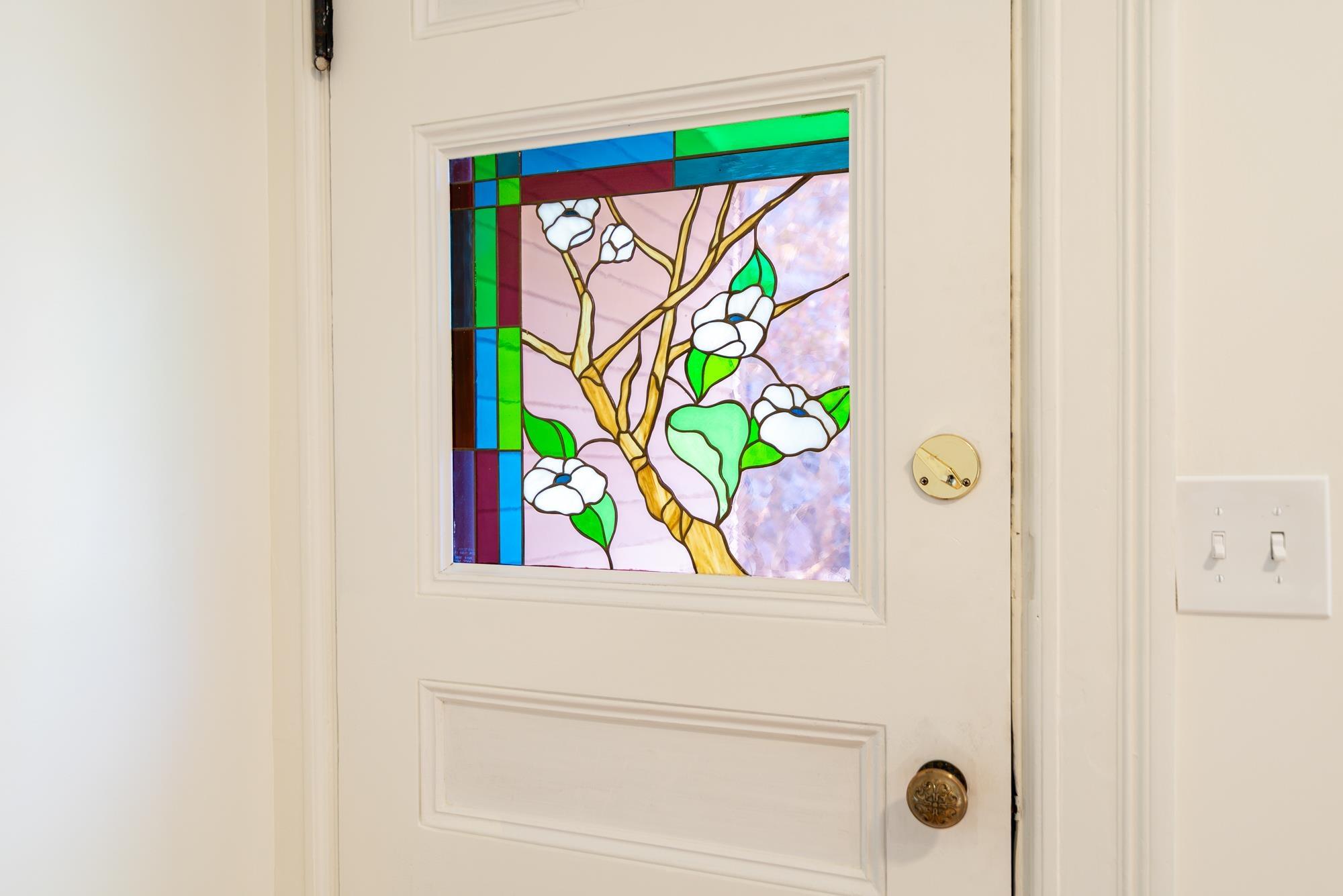 Image 4: Beautiful stained glass side door