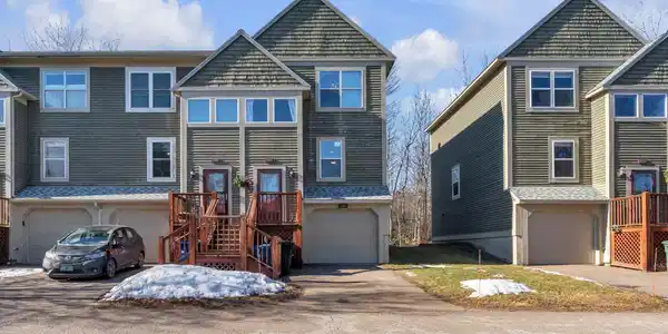166 East Redrock Drive