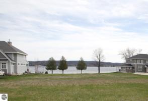 Cottage Drive