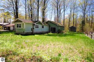 107 Chippewa Trail