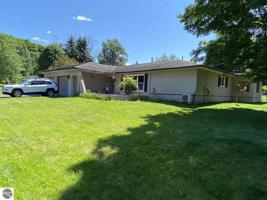 3985 Cedar Lane