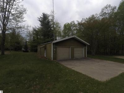 137 Henderson Place
