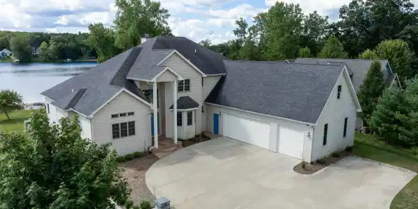 1107 Bundy Drive