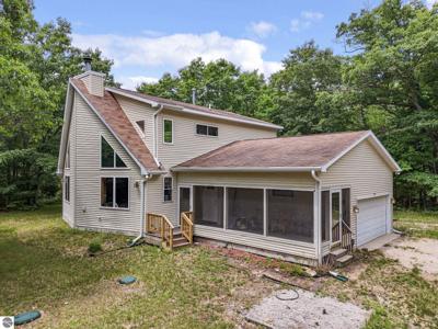 9650 Silny Road