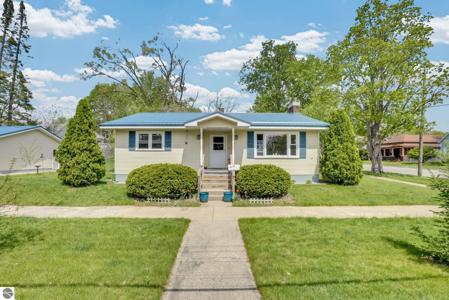 621 Cherry Street