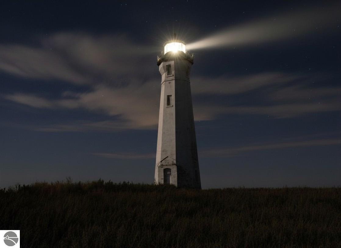 Image 4: The Coast Guard manages the beacon.