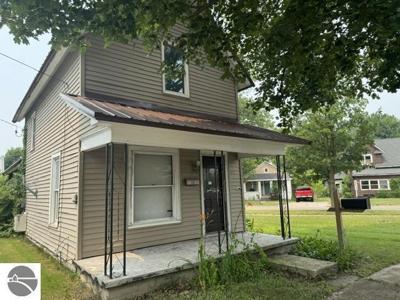 817 N Simons Street