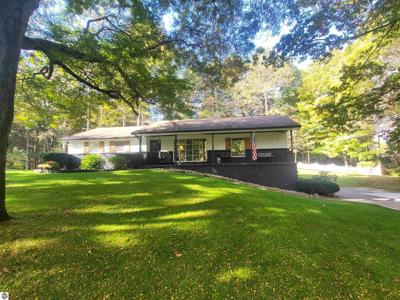 6753 Roanoak Drive