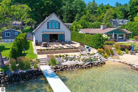 12511 SW Torch Lake Drive