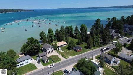 7516 Crystal Beach Road