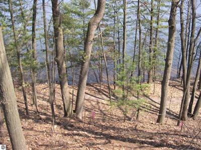 1597 Edgewater Ridge