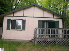 1821 Onondaga Trail
