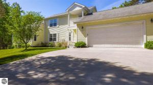 3859 Highland Drive