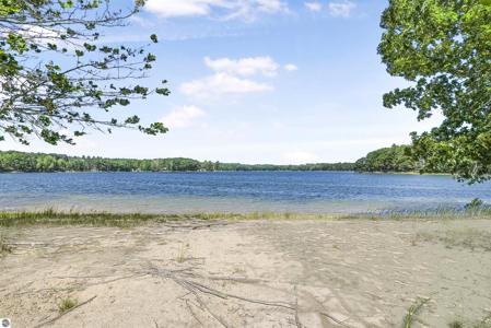 0 Woods and Waters Trail