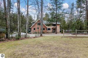 7369 White Pine Drive
