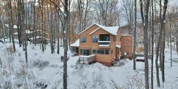 1431 S Bay View Trail