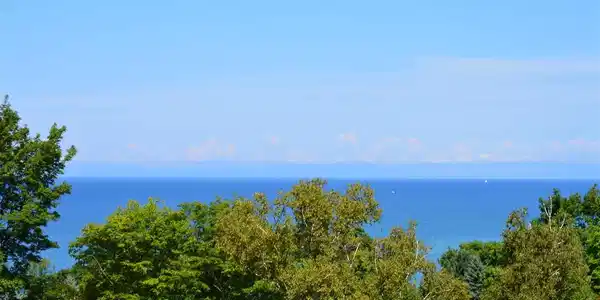 N Island View Drive