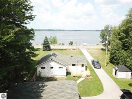 7670 Co Road 612 NE