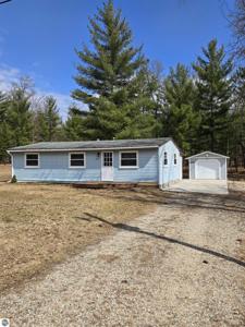 2771 Menominee Trail