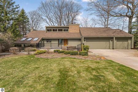12531 N Island View Drive