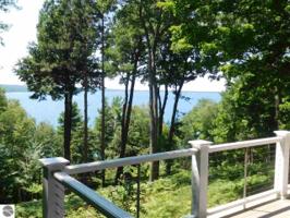2958 White Birch Trail