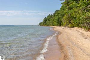 5 Acres Eimen Road