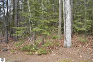 Lot 14 Ottawa Trail