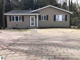 5085 Silver Pines Road