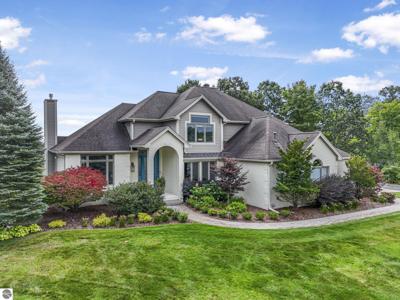 9546 Eastridge Drive