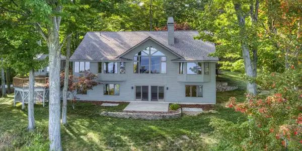 931 S Ridgeview Trail