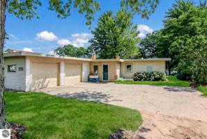 590 N West Silver Lake Road
