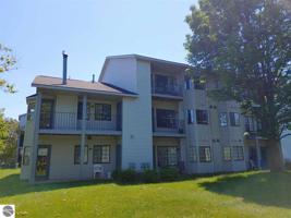 621 Riverine Drive