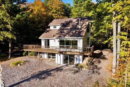 6441 Wind Ridge Lane