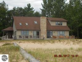 3872 Iris Drive