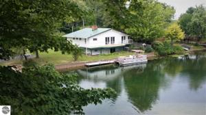938 Harbor Court