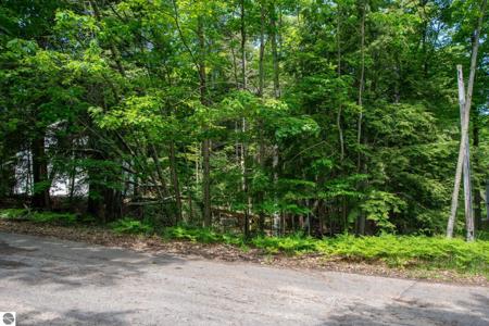 0 N Cherrywood Court