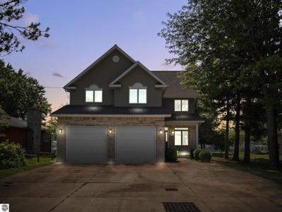 7039 W White Birch Avenue