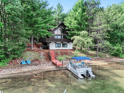 374 Island View Drive