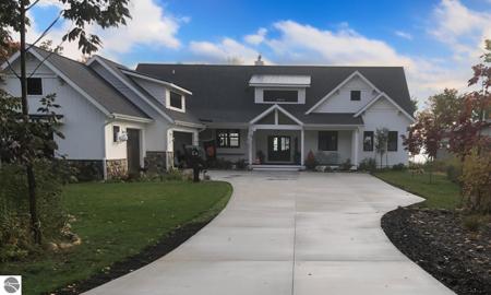 340 N Nanagosa Trail