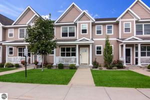 976 Lake Ridge Drive