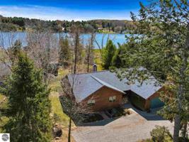 8515 Clam Lake Road